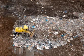 From Trash to Treasure: Man Who Threw Away $750M in Bitcoin Now Seeks to Purchase Entire Landfill - Primepcgaming.com